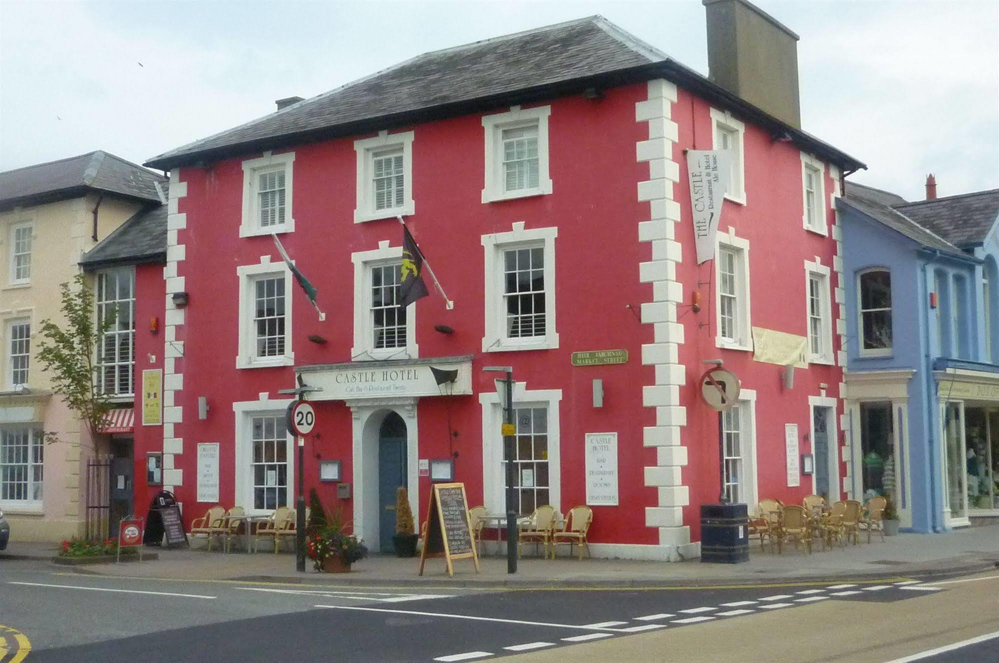 Castle Hotel Aberaeron Extérieur photo